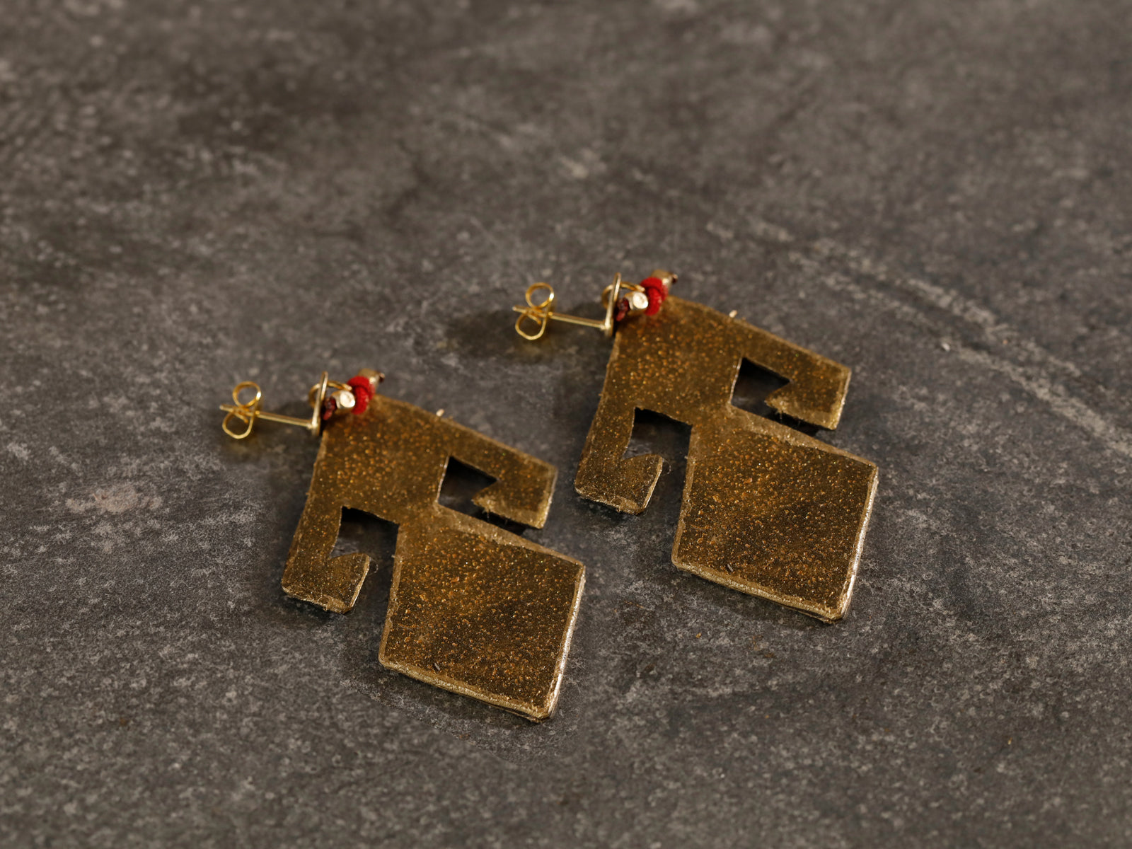 ELİBELİNDE Yaratım <br>Kendini Ortaya Koy