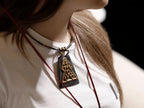 ELİBELİNDE <br>Kendini Ortaya Koy