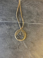 ELİBELİNDE<br>Kendini Ortaya Koy